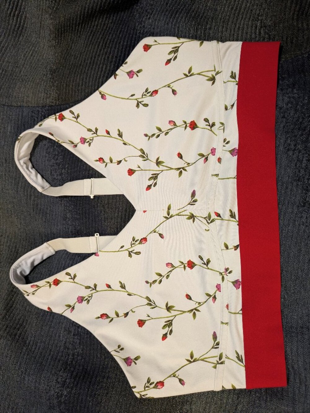 Fabletics Sports Bra Floral White and Red Plus Sized (3X)